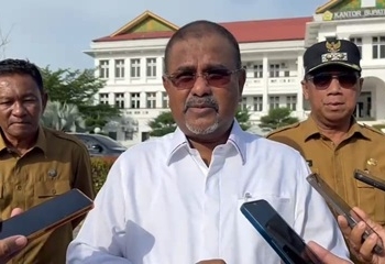 Dana RT RW dari Pemprov Kepri Tidak Cair, Bupati Karimun Berikan Penjelasan