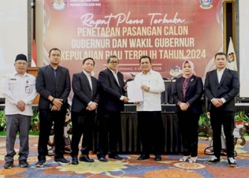 Ansar-Nyanyang Resmi Ditetapkan KPU sebagai Gubernur dan Wagub Kepri Terpilih