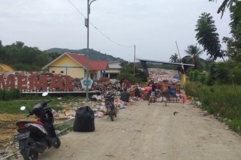Penuh, TPA Sememal Karimun Tutup