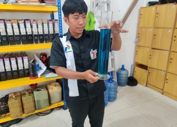 SPBU Batu 8: Spesifikasi Pertamax Murni Berwarna Biru Tua dan Suhu 0,005 Persen