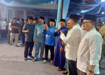 Tumpah Ruah, Masyarakat Antusias Hadiri Buka Puasa Bersama Amsakar dan Li Claudia