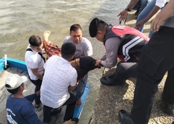 Diduga Depresi Skripsi Tak Kelar-kelar, Mahasiswi STIE Nekat Lompat di Jembatan Dompak