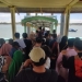 Liburan Lebaran Ribuan Penumpang Padati Dermaga Kuning Menuju Penyengat