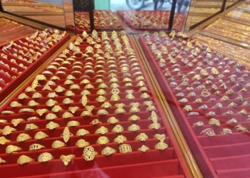 Ketegangan Global Dorong Harga Emas Meroket, Diprediksi akan Tembus Rp2,5 Juta per Gram