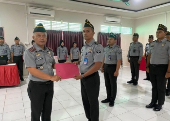 Satu Pegawai Rutan Karimun Naik Pangkat