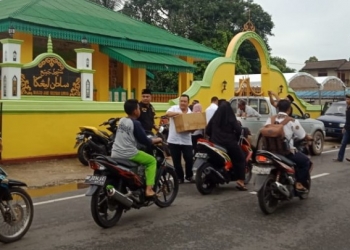 Melayu Raya Warnai Ramadhan Dengan Berbagi 1 Unit Rumah Plus Isinya, Berbagi Takjil di Dua Kecamatan