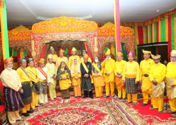 6 Toko Melayu Terima Penganugerahan, Walikota Rahma dapat Gelar Dato Wira Gemala Segara