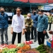 Presiden Jokowi Terus Menyalurkan Bantuan untuk Pedagang Pasar Sederhana