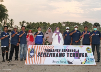 Buka Turnamen Sepak Bola Semembang, Pesan Marlin Ajang Perkuat Silaturahmi dan Raih Prestasi