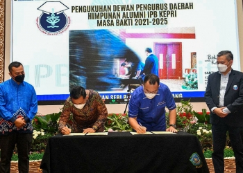 Berkolaborasi dengan Alumni IPB, Gubernur Ansar: Wujudkan Desa Berkekuatan Ekonomi dan Berbasis Ekspor