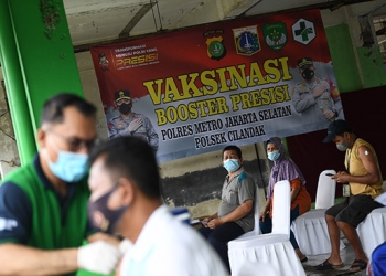 Akselerasi Vaksinasi, Pemerintah Tetapkan Capaian Dosis Kedua Jadi Indikator Level PPKM