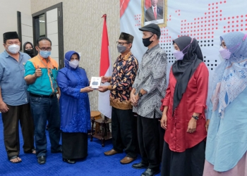 Masyarakat Prasejahtera Terima Set Top Box, Rahma: Mendukung Percepatan Migrasi TV ke Digital