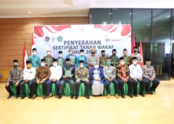 23 Sertifikat Tanah Diserahkan, Wako Rahma: Komitmen Pemerintah untuk Masyarakat Peroleh Hak Miliknya