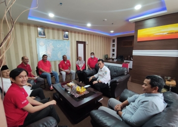 Kunjungi Kantor PLN Tanjungpinang, Gubernur Bahas Listrik Pulau Pangkil