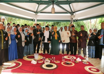 Wagub Marlin Halal Bihalal Bersama Para Guru TPQ Batam
