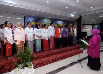 Lantik Pengurus Ikatan Keluarga Maluku, Wako Rahma: Indahnya Kebersamaan Kekompakan di Perantauan