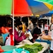Presiden Bagikan Bansos dan Cek Harga Minyak Goreng di Pasar
