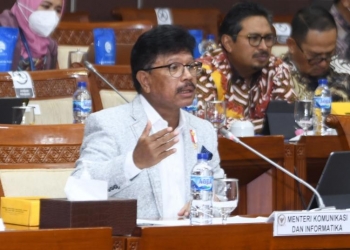 Penuhi Kebutuhan SFR, Menteri Johnny: Kominfo Terapkan Refarming dan Bauran Pembiayaan
