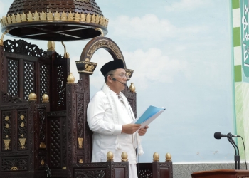 Khatib Idul Adha di Masjid Jami’Baiturrahim Tarempa, Ansar: Sebagai Ibadah untuk Allah SWT dan Sesama