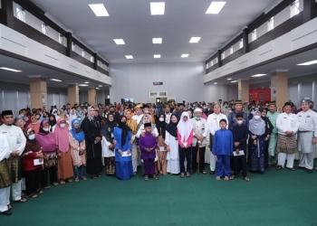 Semangat Berbagi, Walikota Rahma Bersama Jajaran Pemko Salurkan Bantuan untuk Dhuafa dan Yatim Piatu