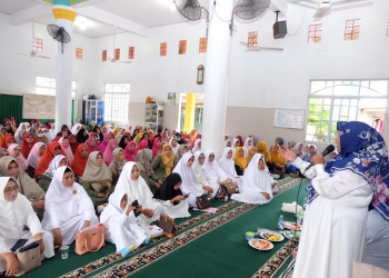 Walikota Rahma Harap Melalui Kegiatan BKMT dapat Membangun Komunikasi Antar Anggota