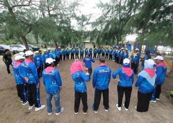 Wujud Kekompakan RT RW dan Walikota Tanjungpinang Melalui Kegiatan Manajemen Kepemimpinan
