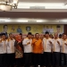Salurkan Beasiswa, Ansar Mengajak Semua Elemen Majukan Dunia Pendidikan Kepri