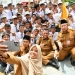 Kunjungi Sejumlah SMK di Batam, Gubernur Ansar Disambut Penuh Sukacita oleh Ribuan Siswa