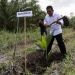 Dorong Perluasan Pertanian, Ansar Salurkan Bantuan 5000 Bibit Kelapa Genjah & Pupuk NPK 28,95 Ton