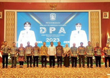 Serahkan DPA ke OPD, Gubernur Kepri Instruksikan Segera Jalankan APBD 2023