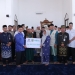 Wujud Kepedulian, Walikota Rahma Serahkan Rp200 Juta untuk Korban Longsor Serasan