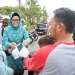 Walikota Rahma dan TP PKK Tanjungpinang Berbagi Takjil di Pamedan