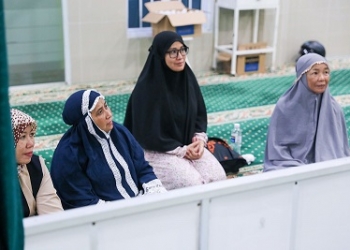 Terus Meningkatkan Kualitas Ibadah Selama Ramadhan, Rahma Jalankan I’tikaf di Masjid