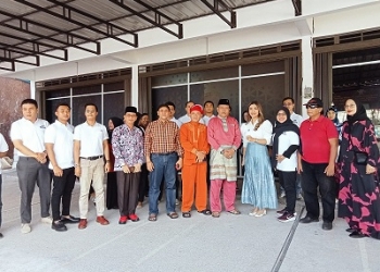 Dwi Sekar Ajeng Respaty Resmi Mendaftar Bakal Calon DPD RI Dapil Provinsi Kepri