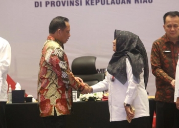 Wako Rahma dapat Apresiasi Mendagri atas Pengelolaan Keuangan Daerah Efektif dan Efisien