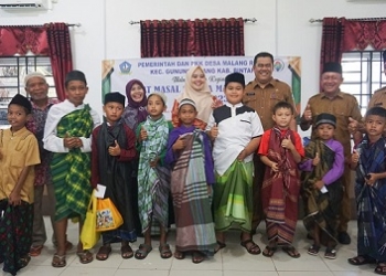 Jadi Desa Percontohan, Sekda Bintan Tinjau Kegiatan Sunat Massal di Malang Rapat