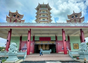 Kemegahan Pagoda Sata Sahasra Buddha Mempunyai Daya Tarik Baru di Kota Tanjungpinang