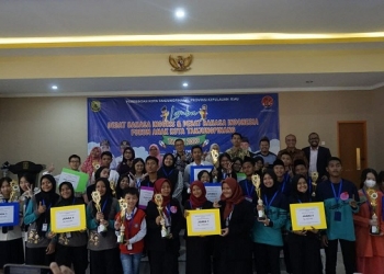 Forum Anak Kelurahan Tanjungpinang Timur Raih Juara I Lomba Debat Bahasa Inggris