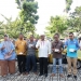 Serahkan Motor Roda Tiga, Bupati Karimun Pesan Jangan Sampai Berpindah Tangan