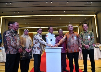 Launching Si Pangkas, Ansar Tandatangani Penerapan Aplikasi Online SP2D Online Terintegrasi CMS