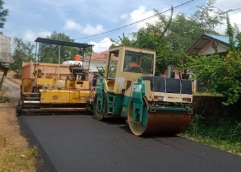 Tahap Overlay Aspal, Proyek Infrastruktur Transportasi Peningkatan Jalan Madong Hampir Rampung
