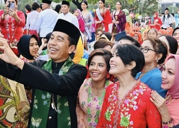 Gelaran Istana Berkebaya, Presiden Ingin Kenalkan Kembali Karakter Wanita Indonesia
