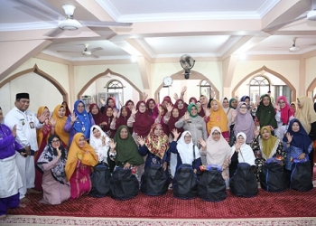 Pengajian Rutin Kaum Ibu, Wako Rahma Ajak BKMT Jadi Pelopor Pendidikan Akhlak dan Agama