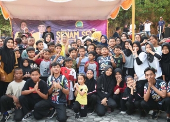 Doorprize 2 Unit Motor, Dewi Ansar Apresiasi Kegiatan Ikut Senam dan Gotong Royong FSTB