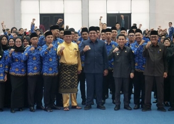 Pemkab Bintan: Pelantikan 207 Jabatan Fungsional dan Pengangkatan 296 CPNS Menjadi PNS