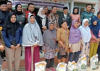 Meringankan Beban Masyarakat, Hasan Salurkan Bantuan Beras ke 7.280 Keluarga Penerima Manfaat