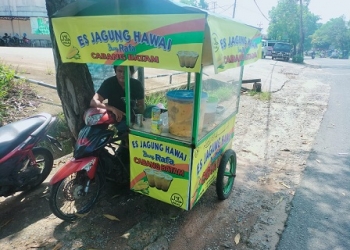 Es Jagung Hawai masih Menjadi Minuman Favorit Pelepas Dahaga untuk Pencinta Jajanan