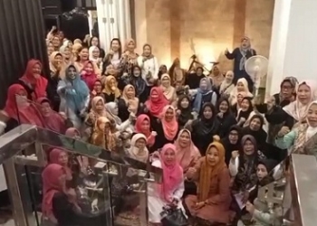 Terus Membangun Keakraban, 100 Orang RT dan RW Perempuan Bersilaturahmi di Rumah Eks Wako Rahma