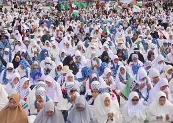 Kumpul Donasi dan Berdoa Bagi Palestina, Ribuan Masyarakat Bersama Gubernur Ansar Bersholawat