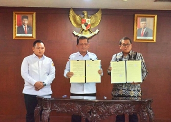 Penandatanganan NPHD Bersama KPU dan Bawaslu Kepri, Ansar Sukseskan Pilkada Tahun 2024